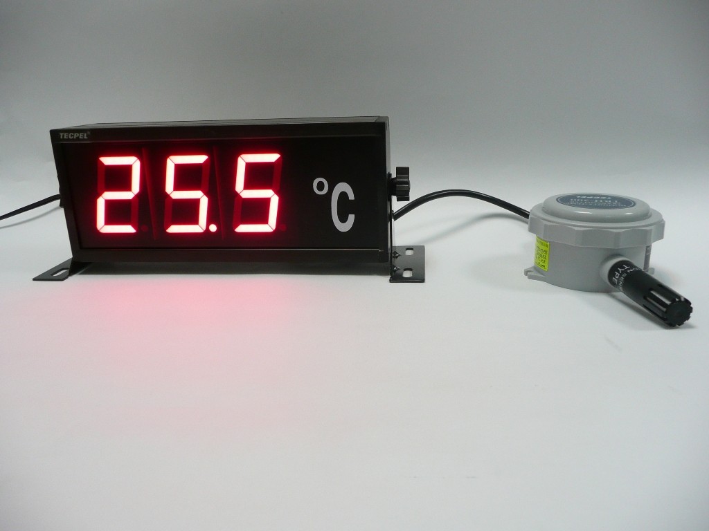 Temperature transmitter transducer  with LED Digital display